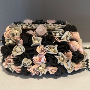 Beautiful Mary Francis handbag